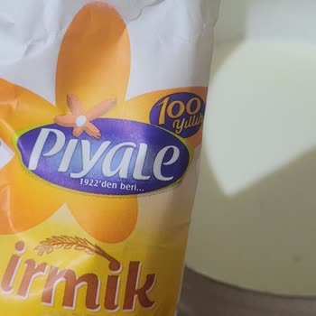 Aldığım İrmik Paketinden Canlı Kurtlar Çıktı: Hijyen Ve Güven Sıfır!