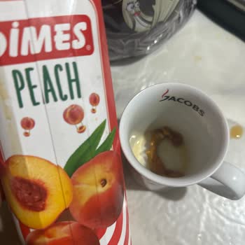 Dimes Meyve Suyunda Son Kullanma Tarihi Geçmemişken Çıkan Yabancı Maddeler Şaşkınlık Yarattı