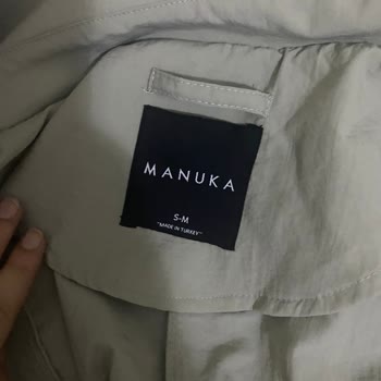 Trençkotta Tüylenme Ve Renk Atması Hayal Kırıklığı Yarattı