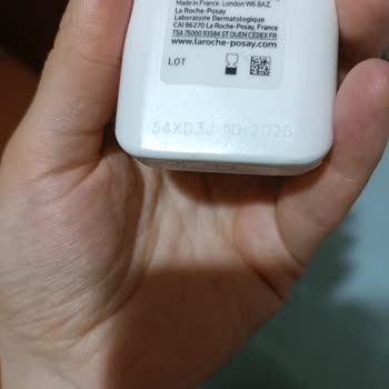 Aldığım La Roche Posay Güneş Kreminin Orijinalliğinden Şüpheliyim