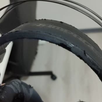 Rampage Kulaklık Pedleri Hızla Dökülüyor, Yedek Parça Bulunamıyor