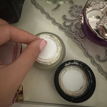 Aldığım Ürün Kusurlu Ve Kötü Kokulu Çıktı, Mağduriyetimin Giderilmesini İstiyorum