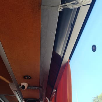 Geç Kalkan Otobüs, Yetersiz Hizmet Ve İlgisiz Personel