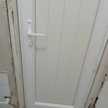 Eksik Ve Kalitesiz Kapı Montajı Yaşlı Ailemi Mağdur Etti