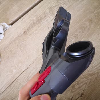 Dyson Süpürge Başlıklarında Sürekli Kırılma Sorunu