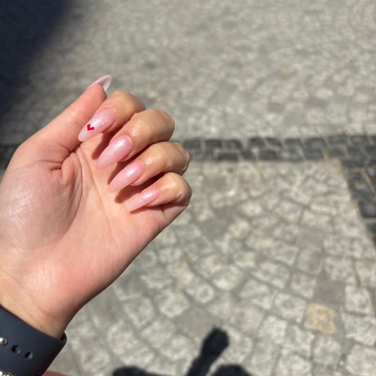 İstediğim Tırnak Yapılmadı, Ekstra Ücret Alındı