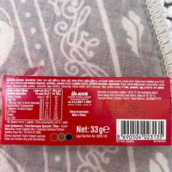 Ülker Napoliten Çikolatanın İçinden Plastik Parçası Çıktı