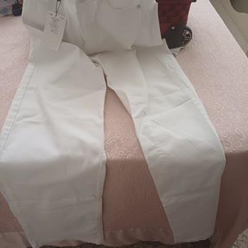 Rosamara Pantolon İki Beden Dar Geldi