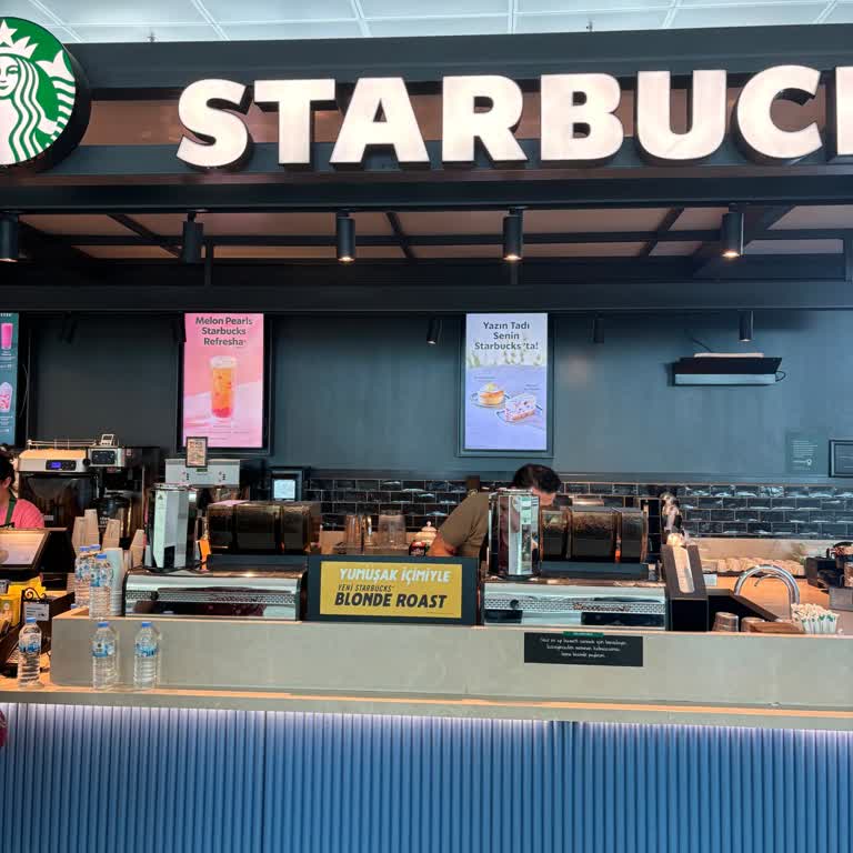 Starbucks'ta Nakit Para İle Su Alamama Sorunu