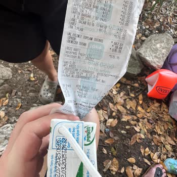 A101'den Tarihi Geçmiş Süt Nedeniyle Çocuklar Zehirlendi, Tatilimiz Mahvoldu