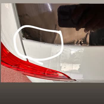 Egecan Volkswagen Bir Yeri Yaparken Başka Yere Zarar Veriyor