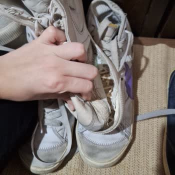 Garantili Nike Ayakkabıda Taban Açılması Ve Red Cevabı