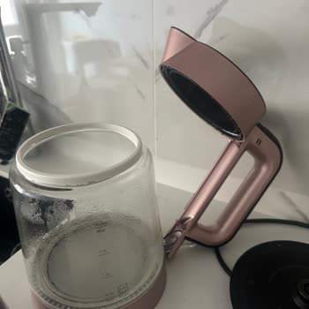 Beko Çaydanlık Kırıldı, Eşim Yanıklarla Karşılaştı