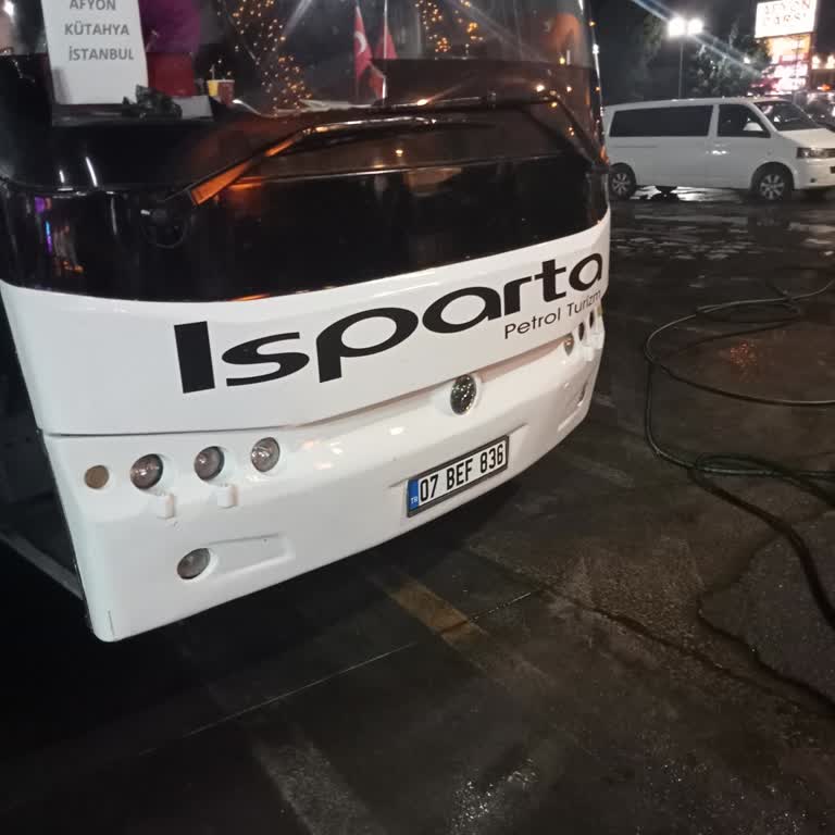 Hayati Tehlike Ve İhmalkârlıkla Geçen Kabus Gibi Otobüs Yolculuğu