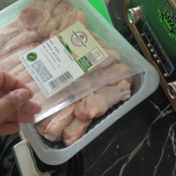 Açık Paketle Gelen Tavuk Ve İlgisizlik