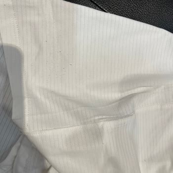 Lumberjack Tshirtte Kısa Sürede Tüylenme Ve İlgisiz Müşteri Hizmetleri