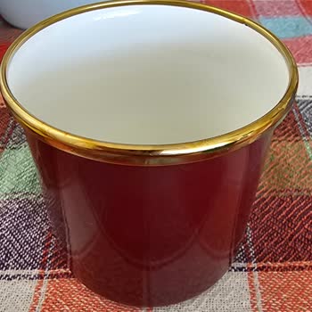 Aldığım Kupalar Kullanılamayacak Kadar Sıcak Oluyor