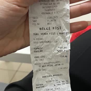 Dürümle Ekstra Ücret Ödenen Soslu Tavuk Siparişimde Sos Eksikliği