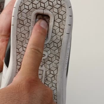 Puma Ayakkabıda Hızlı Deformasyon Ve FLO Mağazasından Yetersiz Destek