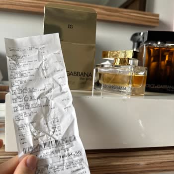 Aldığım Parfüm Akmış Ve Kutusu Islak Geldi!