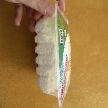 Bozuk Torku Lor Peyniri Nedeniyle Mağduriyet Ve Para İadesi Talebi