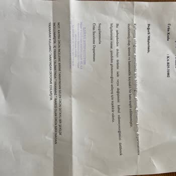 Sweatshirtte Paslanan Metal Ve Yetersiz Müşteri Hizmeti