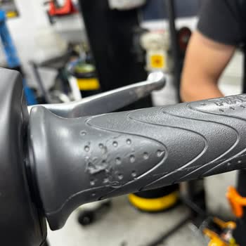 Yeni Alınan Piaggio Beverly S 400'de Elcik Kaplama Sorunu Ve Servis Memnuniyetsizliği