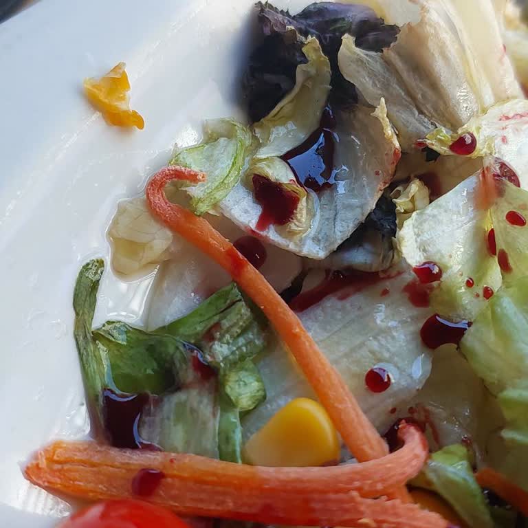 Soğuk Ekmek Ve Geç Gelen Siparişle Hayal Kırıklığı