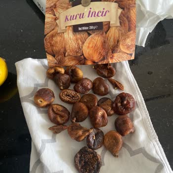 A101'den Alınan Küflü Ve Bozuk Çerezya İncirleri Hayal Kırıklığı Yarattı