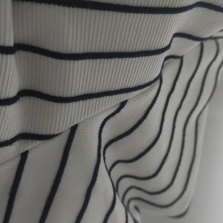 Mavi Tişörtte Renk Solması Mağduriyeti Yaşadık