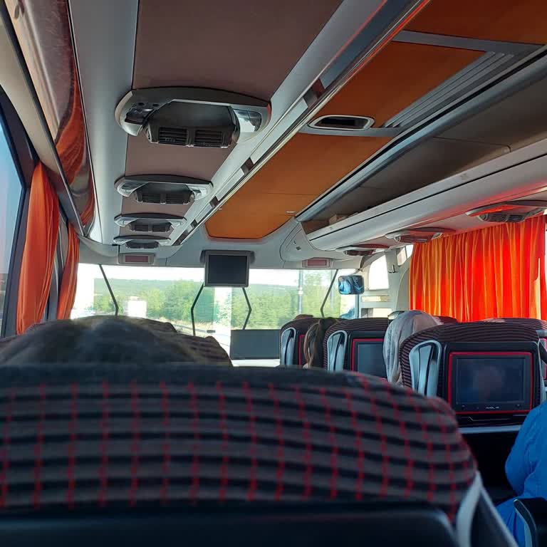Klimasız Otobüs Yolculuğunda Sıcak Hava Mağduriyeti