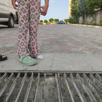 Konaklama Deneyiminde Güvenlik Ve Hizmet Sorunları