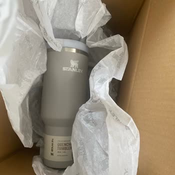 Aldığım Stanley Termos Defolu Ve Kutusuz Geldi, Sorunlar Çözülmedi