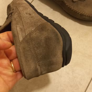 Ayakkabı Temizleyici Ürünü Nubuk Deriyi Zarar Verdi, Mağduriyetim Giderilsin