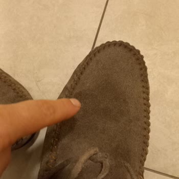 Ayakkabı Temizleyici Ürünü Nubuk Deriyi Zarar Verdi, Mağduriyetim Giderilsin