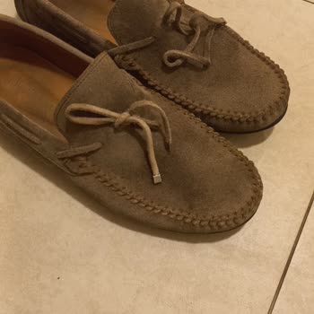 Ayakkabı Temizleyici Ürünü Nubuk Deriyi Zarar Verdi, Mağduriyetim Giderilsin