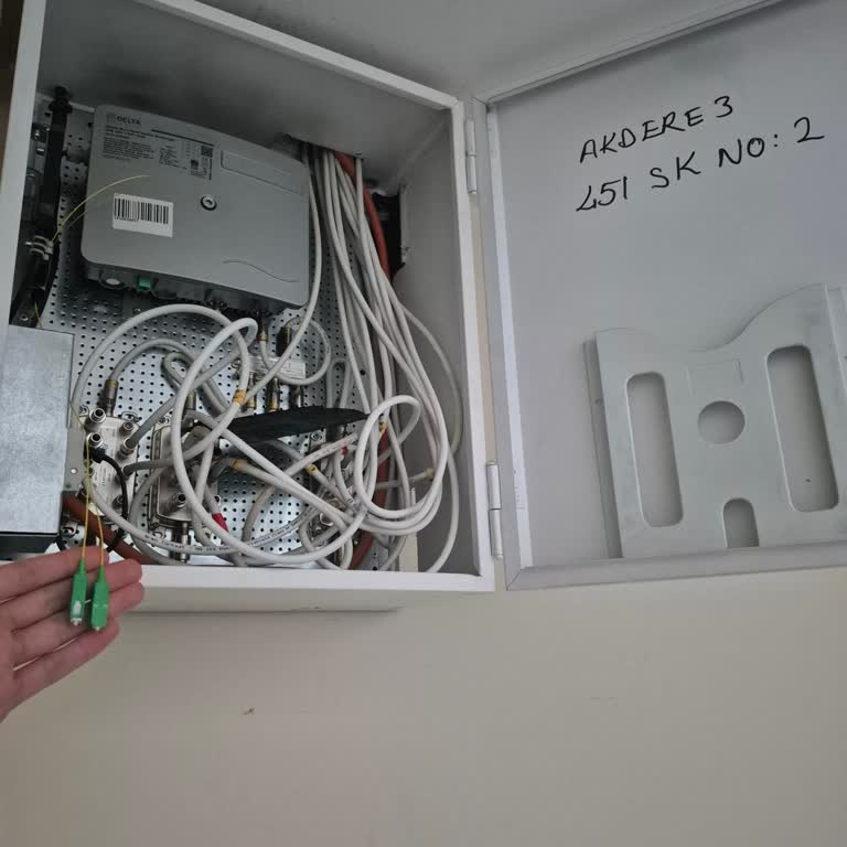 İnternet Arızası Nedeniyle İki Gündür Çalışamıyorum