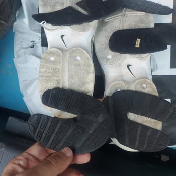 Nike Ayakkabının Tabanı Kısa Sürede Döküldü Mağduriyetim Büyük