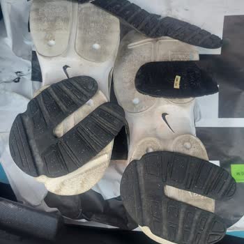 Nike Ayakkabının Tabanı Kısa Sürede Döküldü Mağduriyetim Büyük