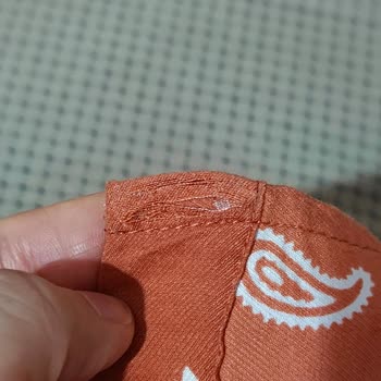 DeFacto'dan Aldığım Elbise Kısa Sürede Lif Lif Ayrıldı