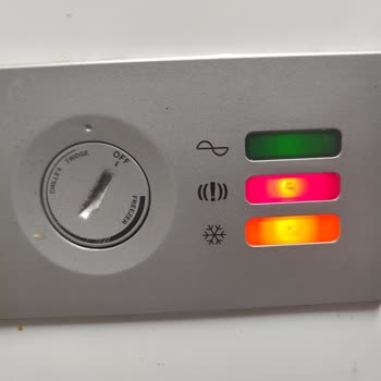 Derin Dondurucu Aniden Çalışmayı Durdurdu, Yardım Bekliyorum