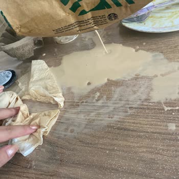 Kahveler Döküldü, Para İadesi Yerine Yetersiz Kupon Verildi