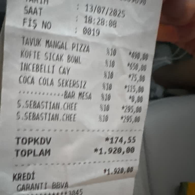 Hediye Tatlıyı Ücretlendirdiler: Big Chef'te Doğum Günü Sürprizi Hayal Kırıklığına Dönüştü