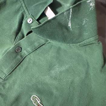 Lacoste Tişörtte Ütü Sonrası Kalıcı Leke Problemi