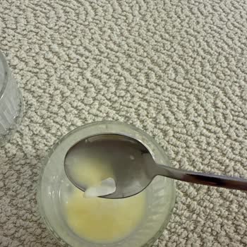 Dondurmanın İçinden Plastik Parça Çıkması Büyük Hayal Kırıklığı