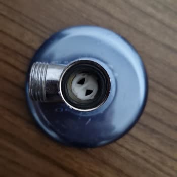 Aldığım Musluklar Patladı Evimi Su Bastı, 12 Gündür Çözüm Bekliyorum