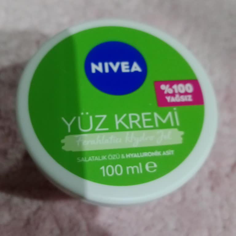 Nivea Yüz Nemlendiricisi Cildimde Yanma Ve Renk Değişimine Neden Oldu!