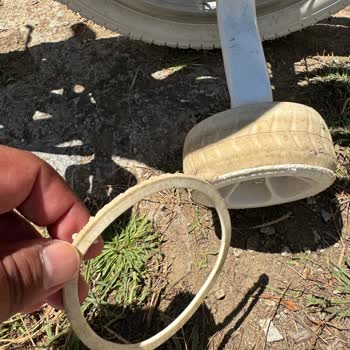 Aldığım Çocuk Bisikletinin Destek Tekerleri Hemen Kırıldı