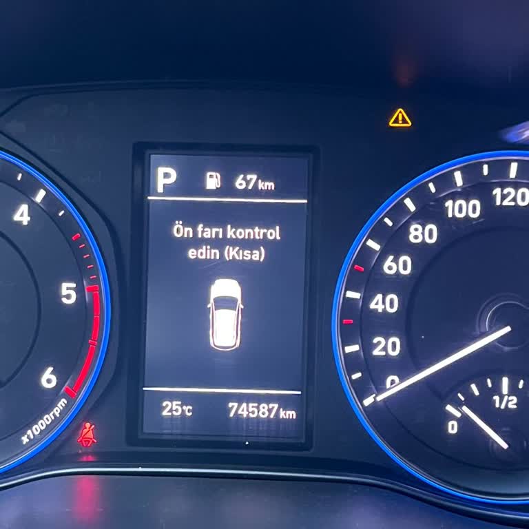 Hyundai Hunko'da Sık Sık Patlayan Ampul Sorunu Can Sıkıyor