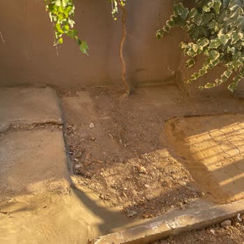 Ayedaş Çalışması Nedeniyle Apartman Girişinde Güvenlik Ve Düzen Sorunu